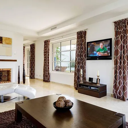 Casa Los Pinos Villa Estepona